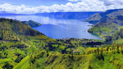 Destinasi Alam Terindah di Sumatera dari Danau Toba hingga Pulau Weh